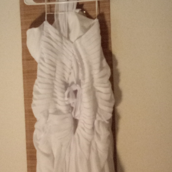 Never Been Worn - Picture 3 of 4